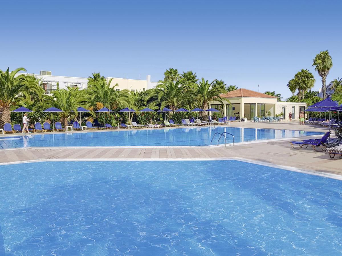Tigaki Beach Hotel Экстерьер фото
