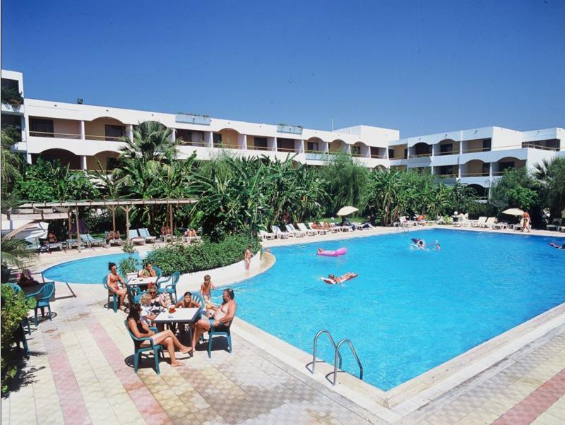 Tigaki Beach Hotel Удобства фото